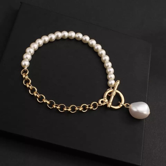 Jewelry - Faux Pearl Chain Bracelet